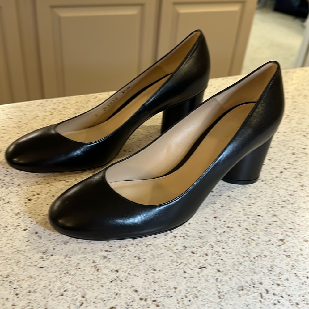 Stuart Weitzman Black Pumps/Heels leather size 9.5